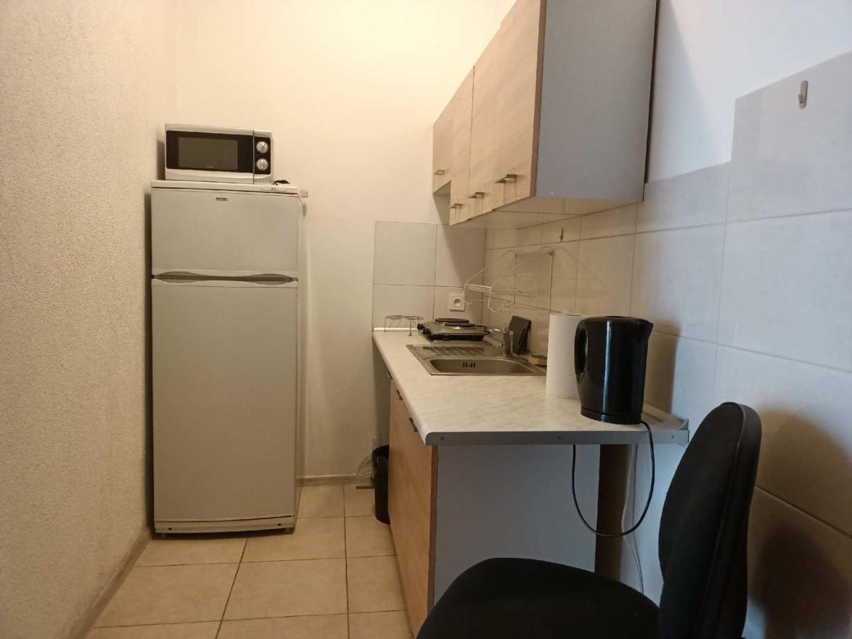 Cruz Mieszkanie Pokoje Centrum Przytulny Czysty Lokal Na Noc Lodź Bagian luar foto