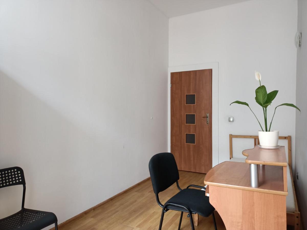 Cruz Mieszkanie Pokoje Centrum Przytulny Czysty Lokal Na Noc Lodź Bagian luar foto