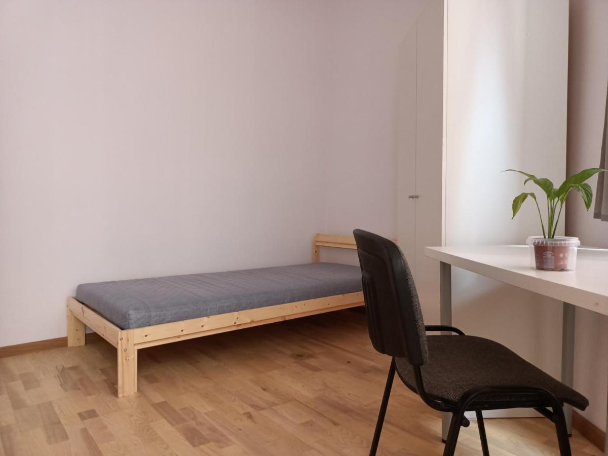 Cruz Mieszkanie Pokoje Centrum Przytulny Czysty Lokal Na Noc Lodź Bagian luar foto